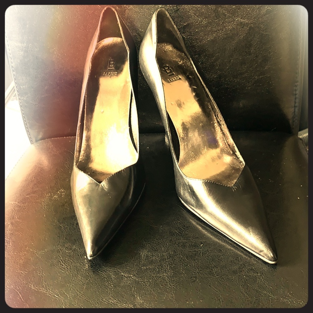 Women’s shoes
